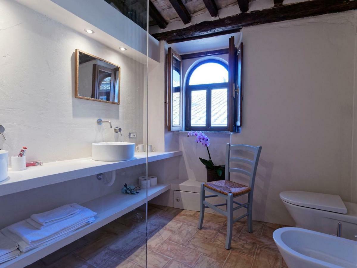 L'Arrocco - La Torre Col Mare Sul Tetto Apartman Tarquinia Kültér fotó